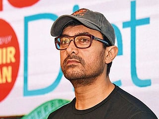 Aamir Khan thanks Akshay Kumar for moving film release