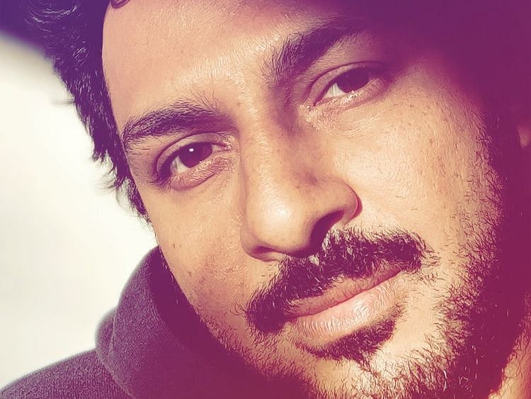 tab Apurva Asrani twitter pic2-1557136750635