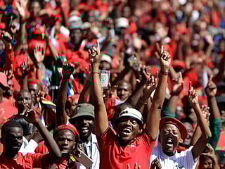South African expats in UAE seek more jobs, less corruption in their home country