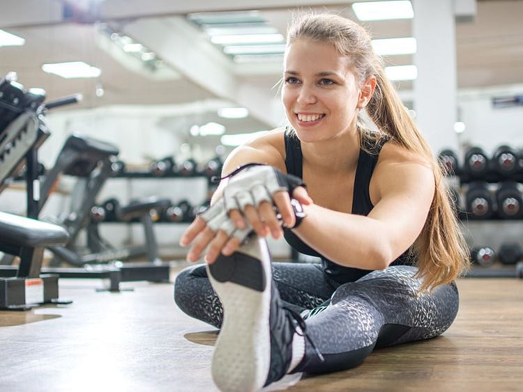 OPn Western woman at a gym-1557662994811