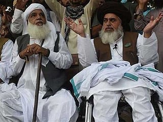 Pakistan: Two firebrand clerics get bail in sedition case