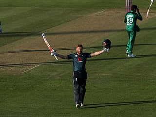 England vs Pakistan: Bairstow hits century