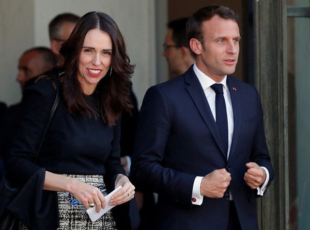 OPN MACRON ARDERN-1558095873086
