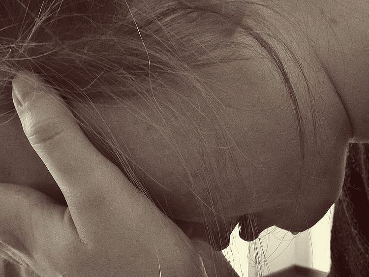 woman-1006100_1920