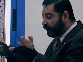 Dubai teacher missing an arm and a leg is an inspiration to all his students