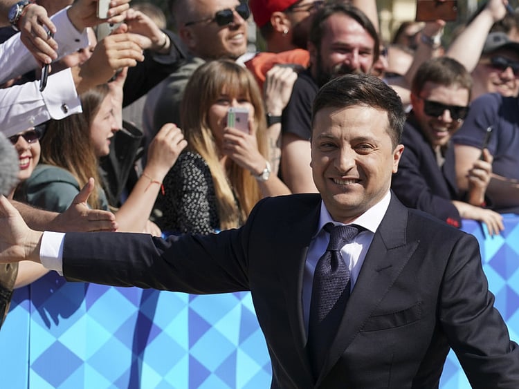 OPN Zelenskiy 1-1558444077671