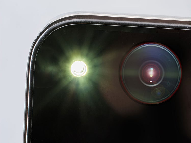iStock-465705655 phone camera generic