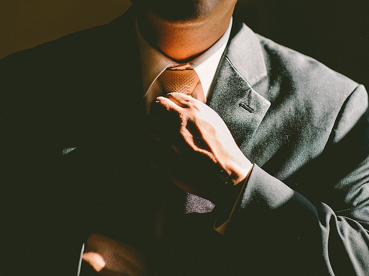 tie-690084_1920 businessman ceo