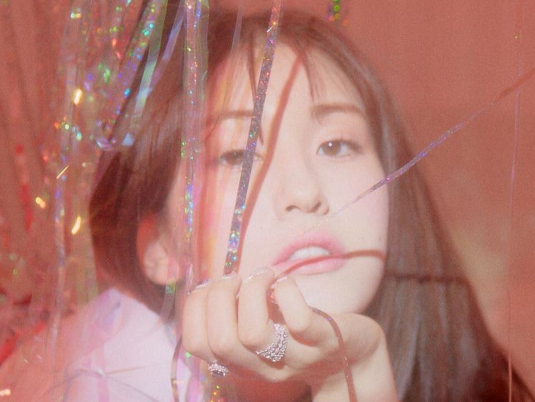 Jeon Somi 1-1558791724230