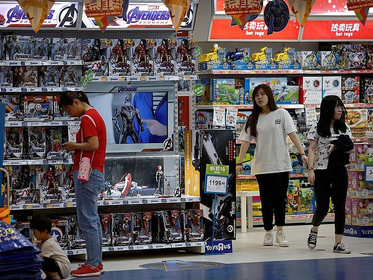China_US_Trade_Wars_Retailers_60933