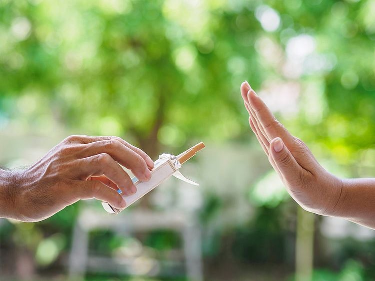 DHA smoking cessation