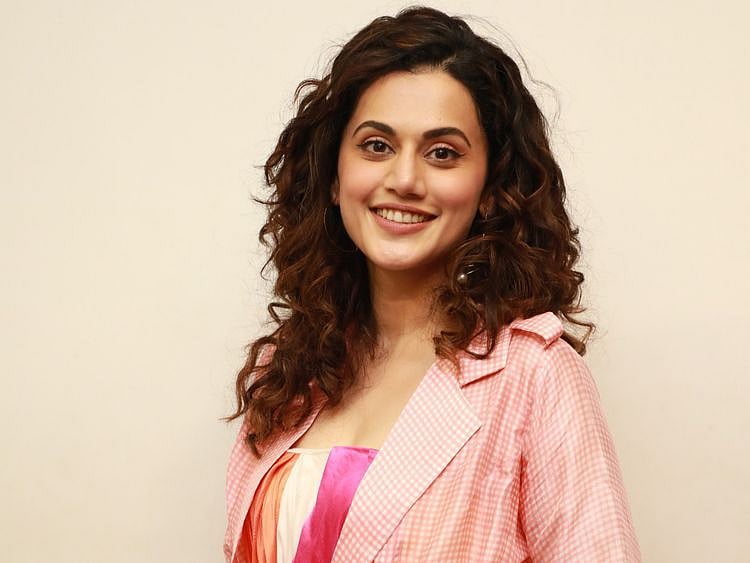 Taapsee-1560347007277