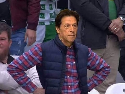 Tweeps shared memes following the match between India and Pakistan.