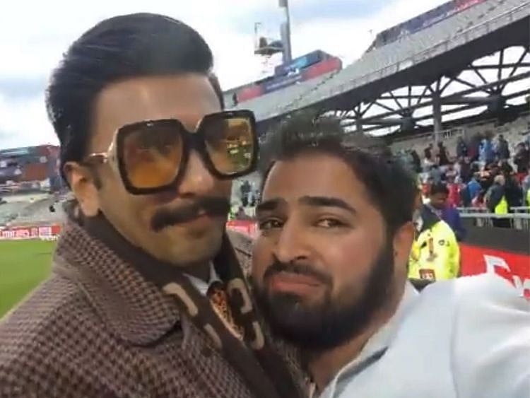 Ranveer Singh comforts fan