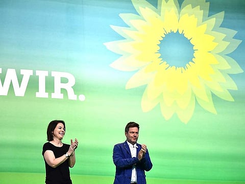 Robert Habeck (R) and Annalena Baerbock