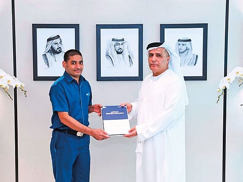  Mattar Al Tayer (right), Director General and Chairman of the Board of Executive Directors of the RTA, honoured Taher Ali Maqbool