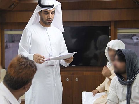 The Abu Dhabi Judicial Department dispatched a mobile court bus to worker’s accommodation to settle collective complaint of employees.  
