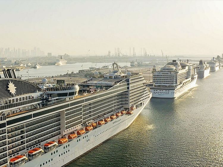cruise ships