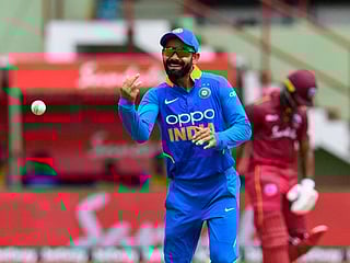 Kohli breaks Miandad's 26-year-old record