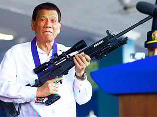 Philippines warns of 'unfriendly' greeting for uninvited warships 