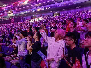 Gamers risk health in bid to be eSports millionaires