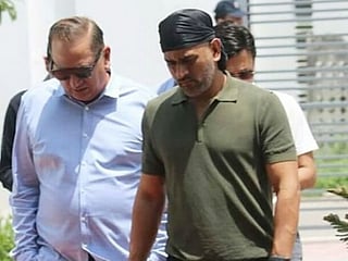 Video and photos: MS Dhoni in Jaipur, sporting new look