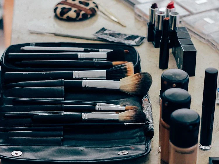 Makeup cosmetics make up