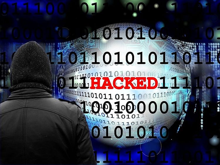 Firms facing 504 hacking threats per minute