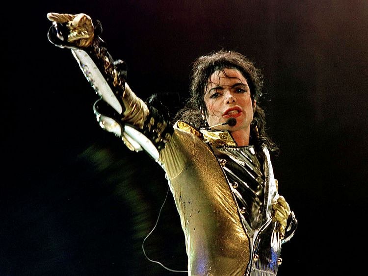2019-08-22T180005Z_1117469354_RC1A0DDFFAE0_RTRMADP_3_PEOPLE-MICHAEL-JACKSON-(Read-Only)