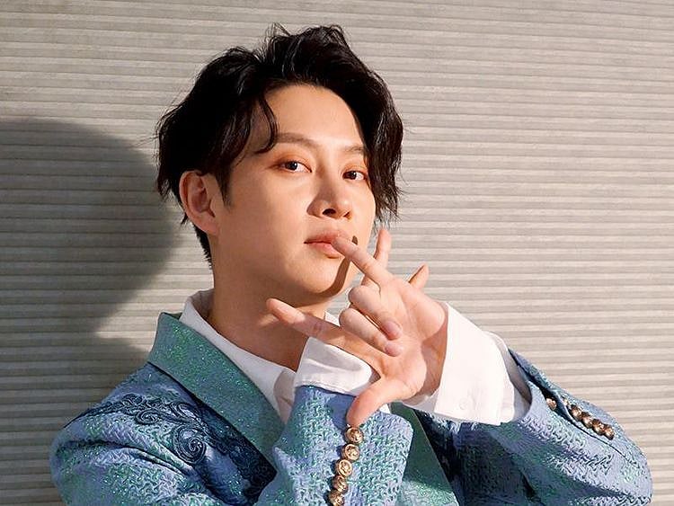 Kim Heechul 3-1567259695125