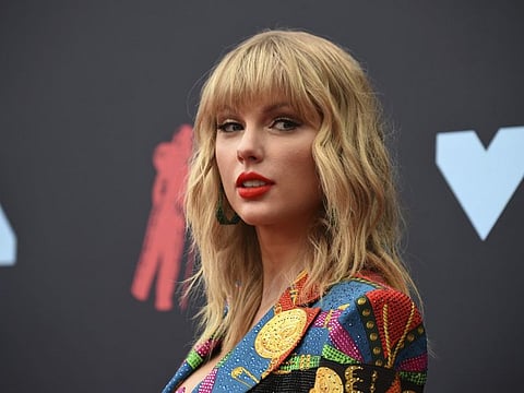 Taylor Swift arrives at the MTV Video Music Awards at the Prudential Center on Monday, Aug. 26, 2019, in Newark, N.J.