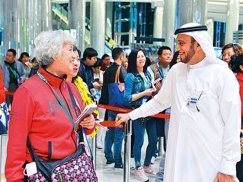 Major General Al Marri inspects the procedures of passengers at airports.