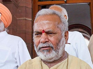 Who is Indian politician Chinmayanand, the man at the centre of a sexual harassment probe? 