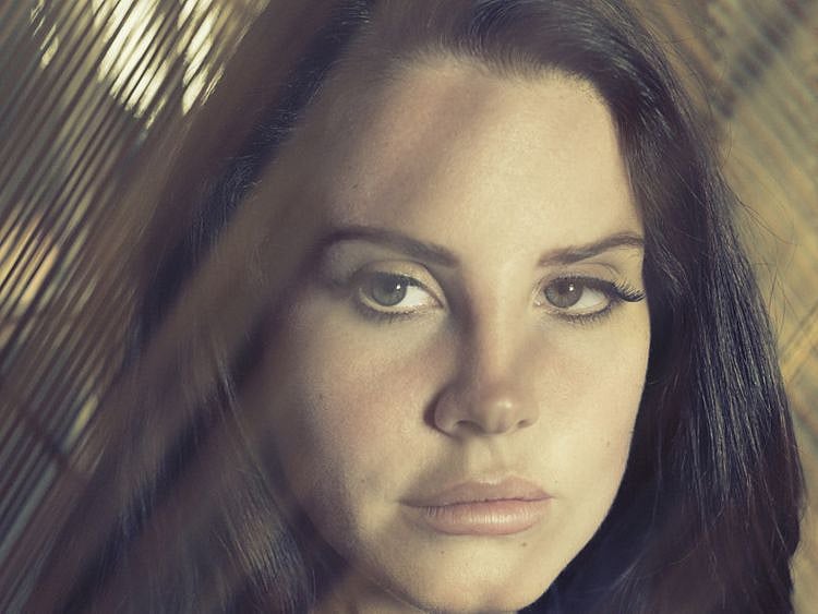 Lana Del Rey-1568014015936