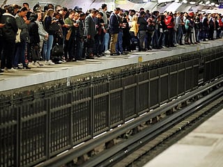 Massive transport strike paralyzes Paris over pension reform