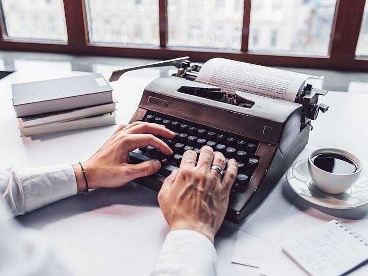 OPN TYPEWRITER1-1568634884023