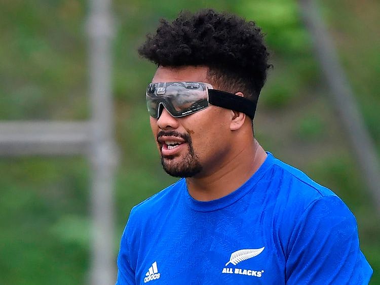 New Zealand's flanker Ardie Savea