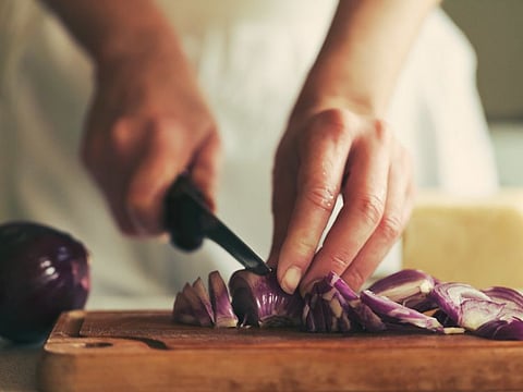 UAE witnesses increase in price of red onions from India