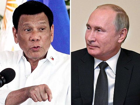 Rodrigo Duterte (l) and Valdimir Putin (r)