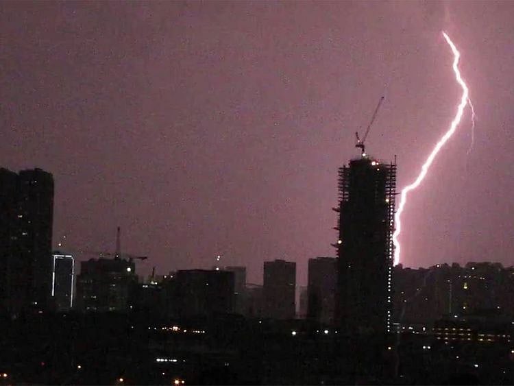 Ninoy Aquino International Airport (Naia) were suspended on Wednesday afternoon (October 2) 