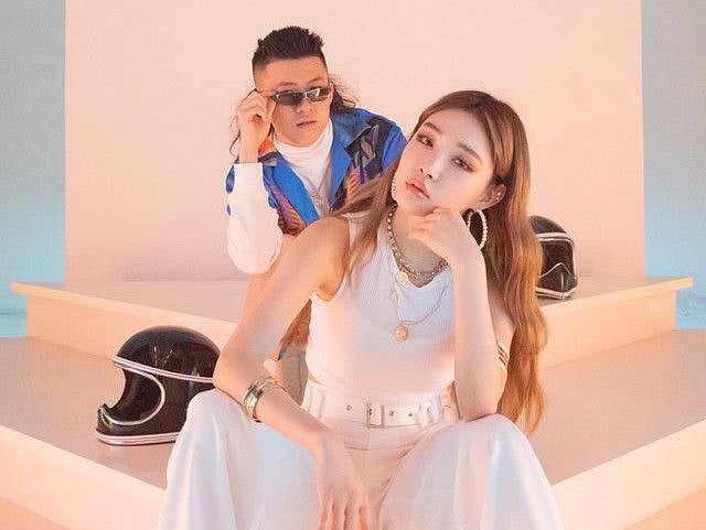 Rich Brian and Chung Ha-1570343098318