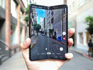 Samsung sells at least 400,000 Galaxy Fold smartphones in 2019