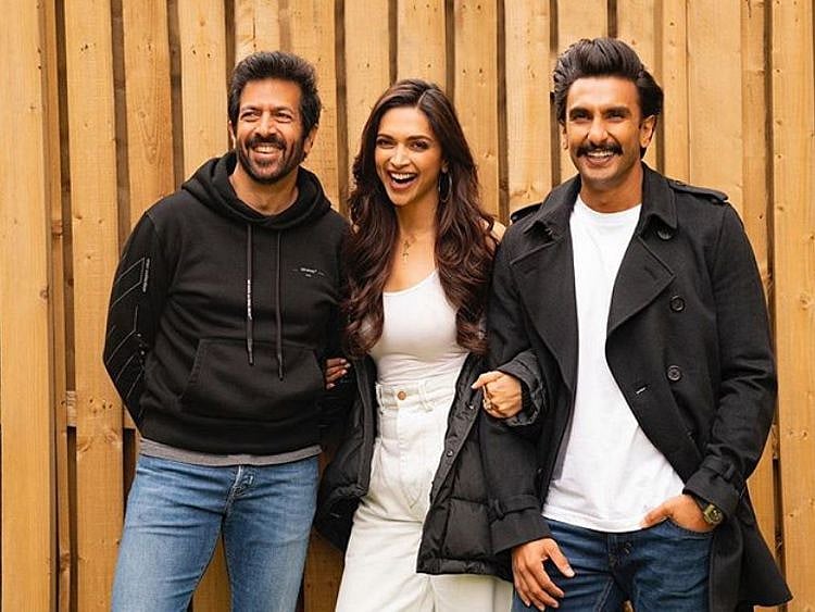 TAB INSTA RANVEER DEEPIKA-1570535225323