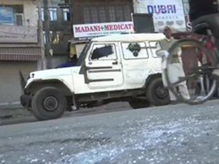 Search operation underway at Hari Singh High Street in Srinagar 