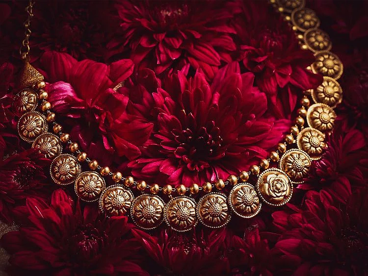 Damas choker Maharani collection