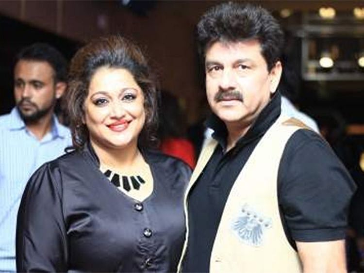 Manoj Prabhakar and his wife Farheen