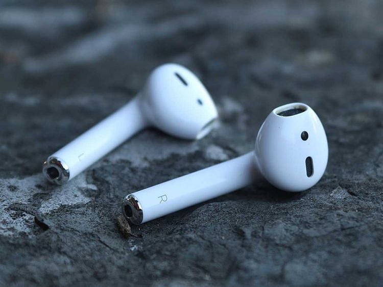 Apple AirPods generic