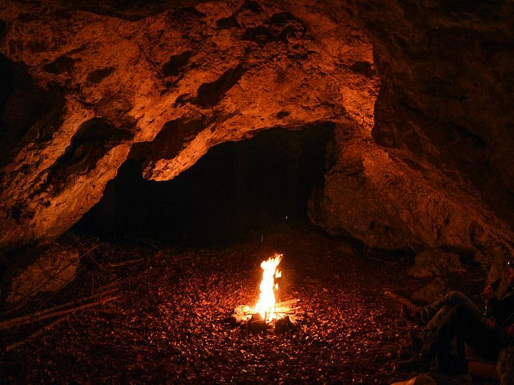 OPN CAVE FIRE-1571654299101