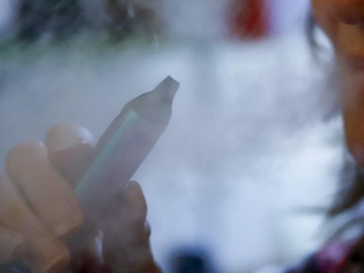 RDS 191018 Vaping-1571671606208