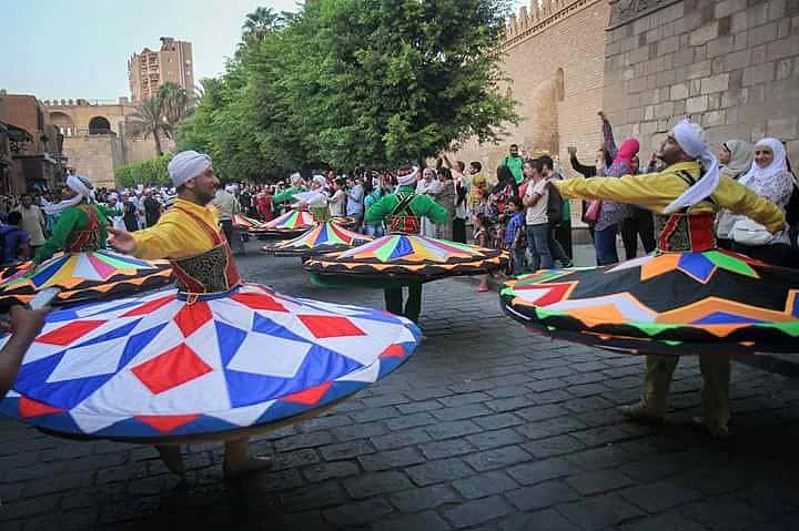 REG 191021 Tanoura Troupe1-1571654080831